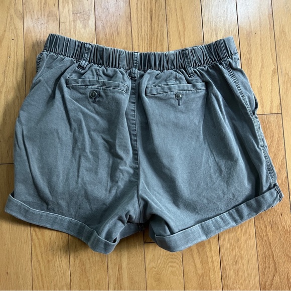 Old navy shorts, size L - Picture 6 of 6